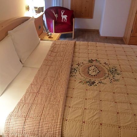 I Tre Magli Hotel Dimaro Buitenkant foto