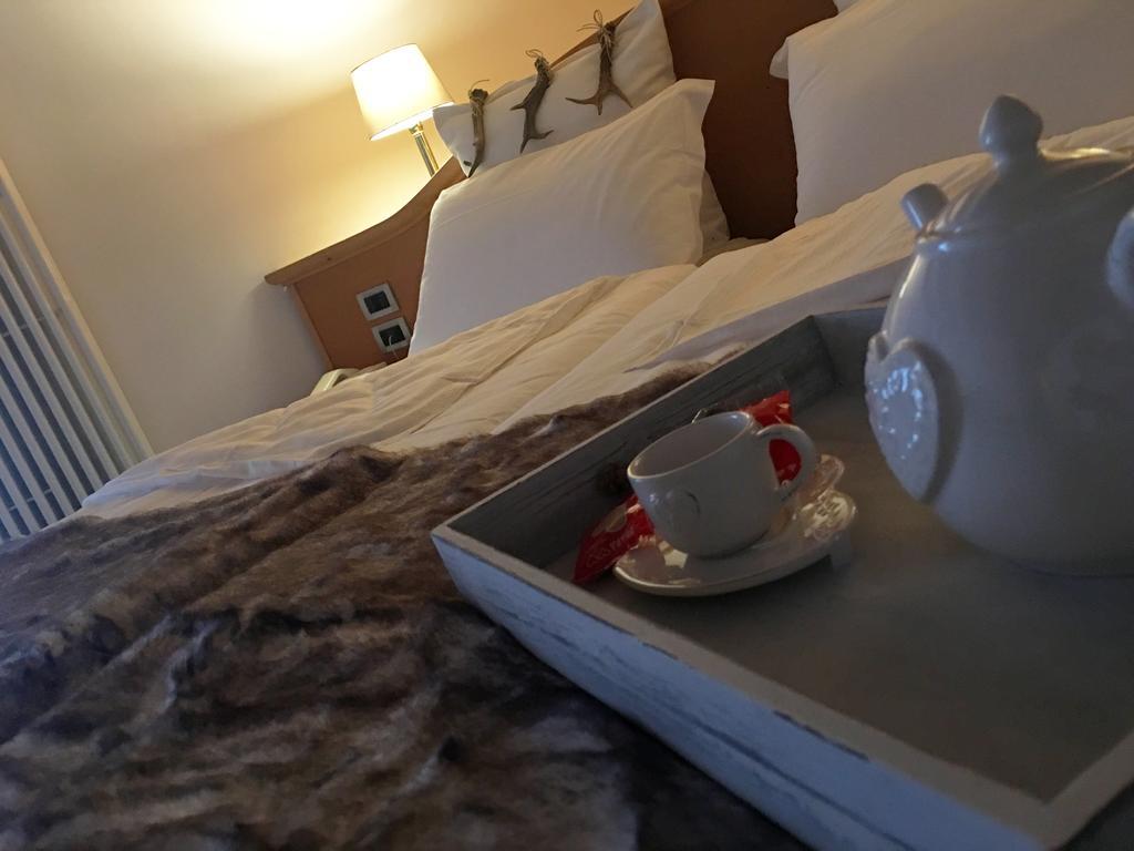 I Tre Magli Hotel Dimaro Buitenkant foto