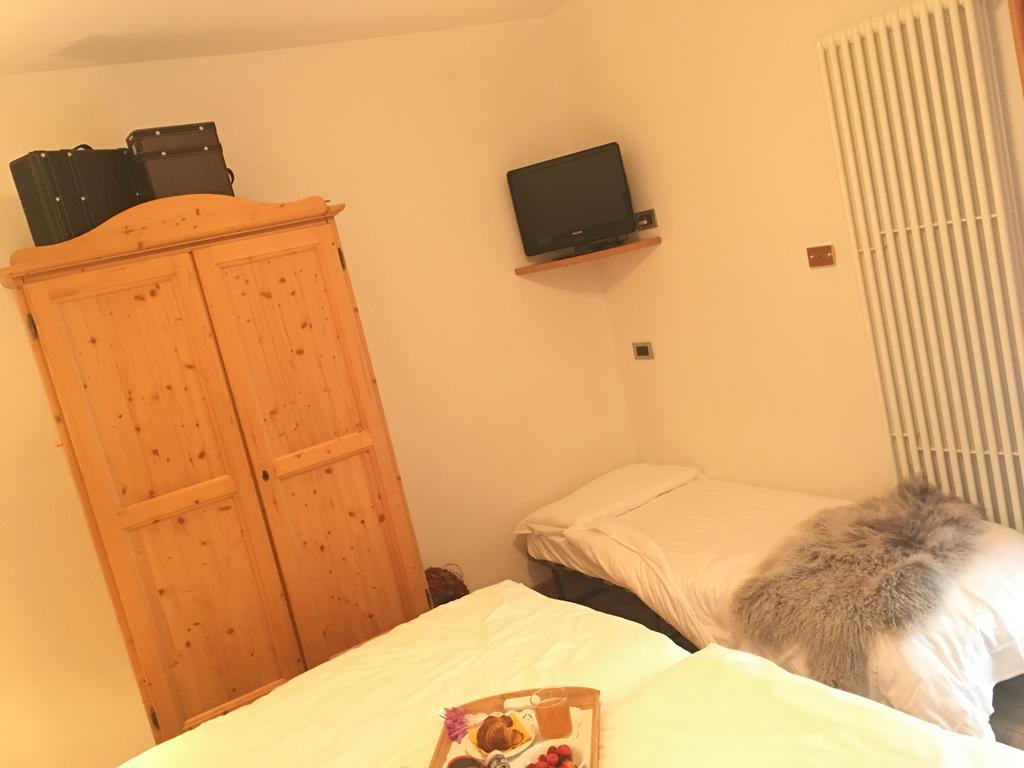 I Tre Magli Hotel Dimaro Buitenkant foto