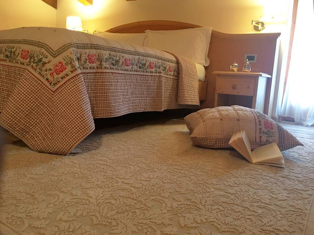 I Tre Magli Hotel Dimaro Buitenkant foto
