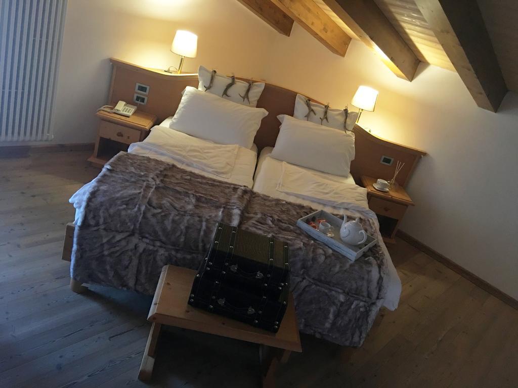 I Tre Magli Hotel Dimaro Buitenkant foto