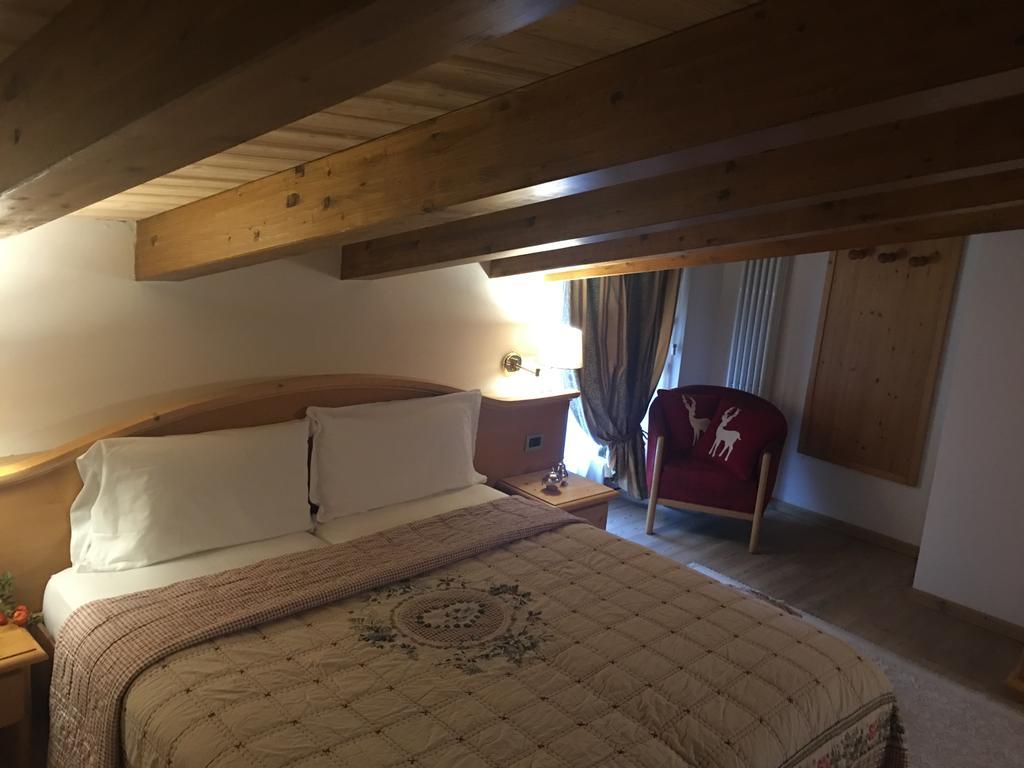 I Tre Magli Hotel Dimaro Buitenkant foto