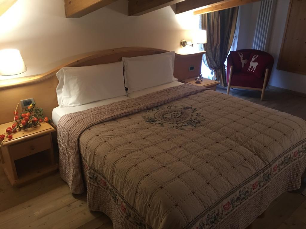 I Tre Magli Hotel Dimaro Buitenkant foto