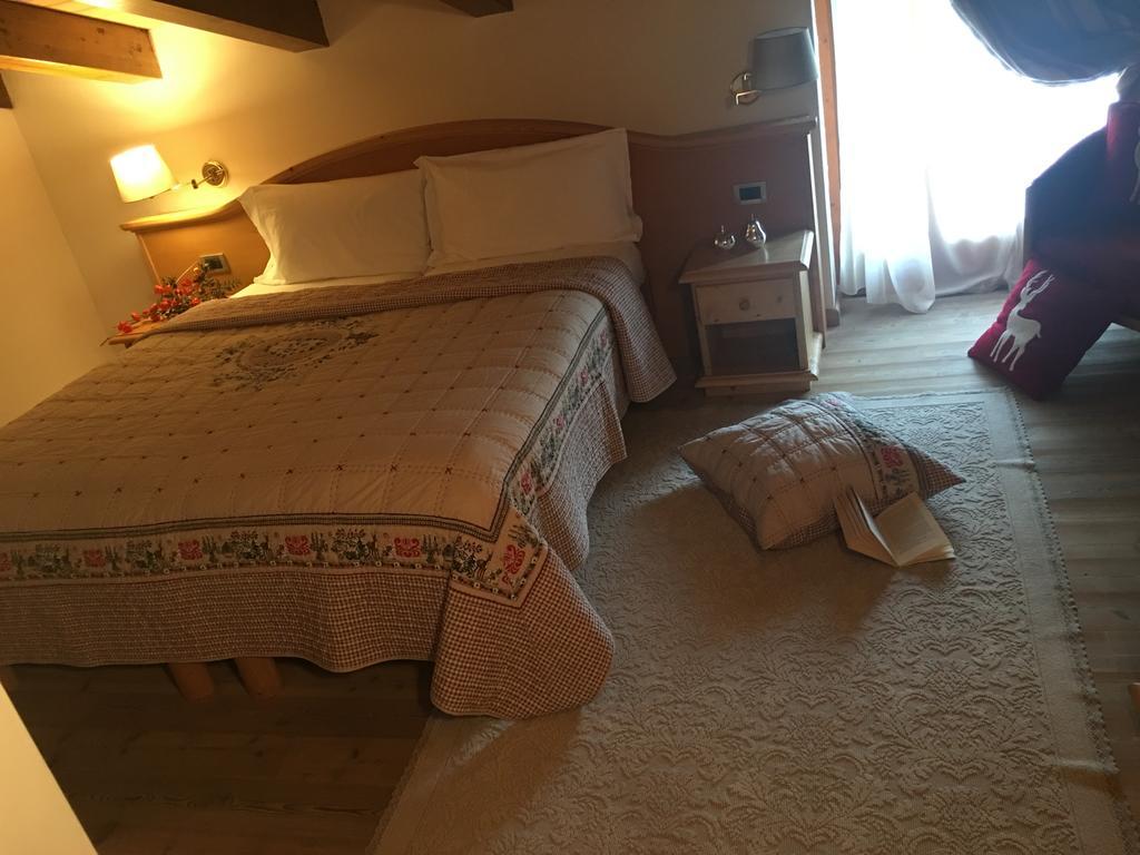 I Tre Magli Hotel Dimaro Buitenkant foto