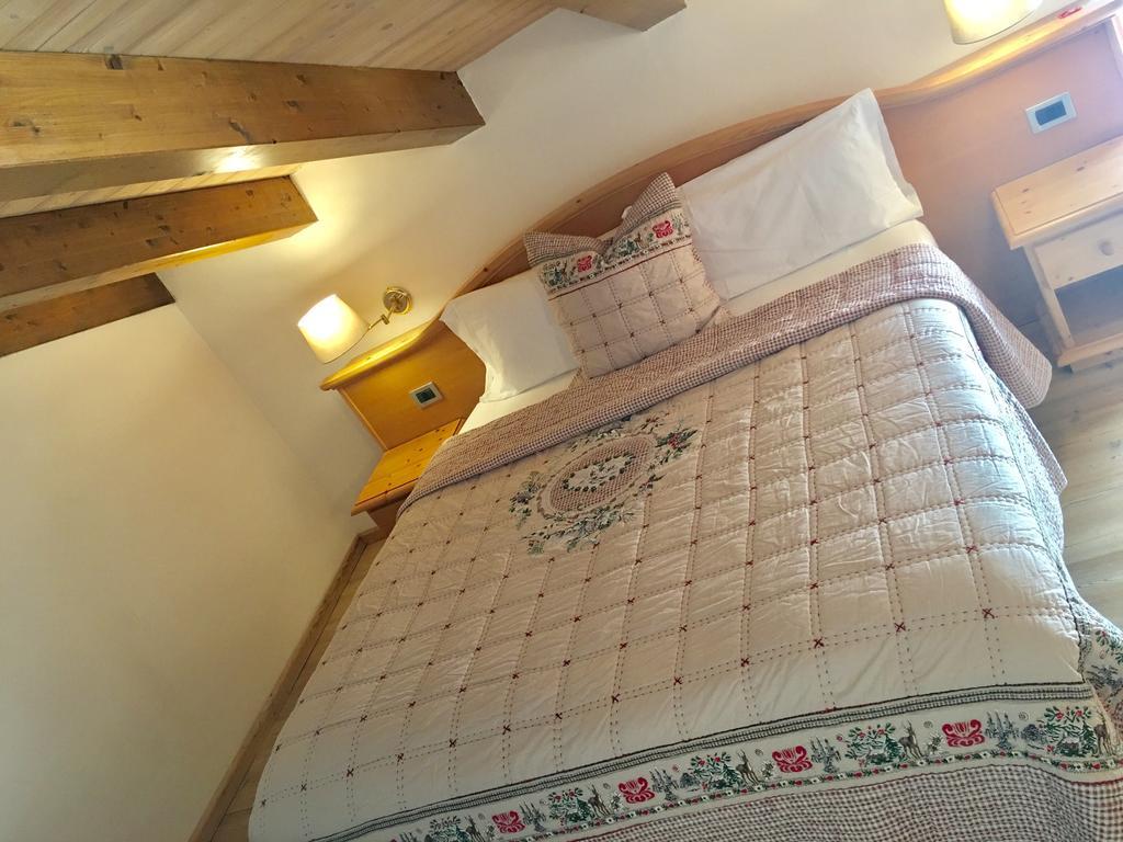 I Tre Magli Hotel Dimaro Buitenkant foto